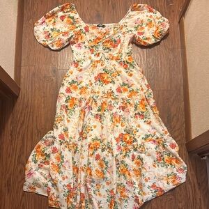 Floral Dress with Puff Sleeves